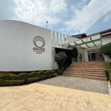 Anuies Business Hotel y Convenciones