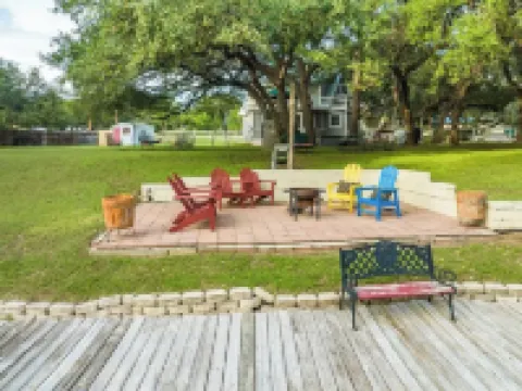 紅鳥小屋工作室度假屋 金士蘭酒店