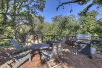 406 Lodge-A: Hot-Tub & 2 Blks to Main St.