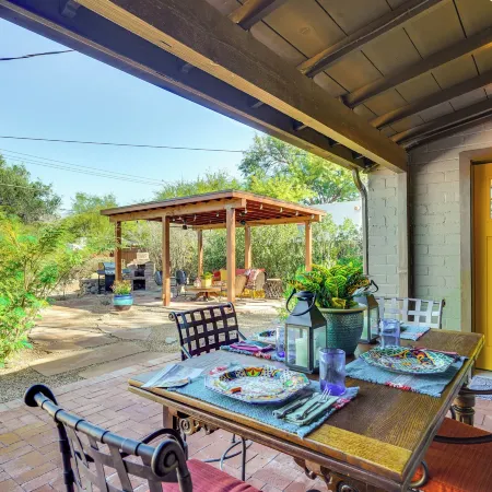 Cool Tucson Home w/ A/C & Monsoon Views!