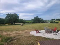 The Helen Hut-Brand New Modern Tiny Farmhouse!