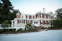 Cypress River Inn & Spa