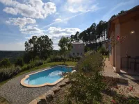 Villa in Joyeuse with Private Pool & History - piscina