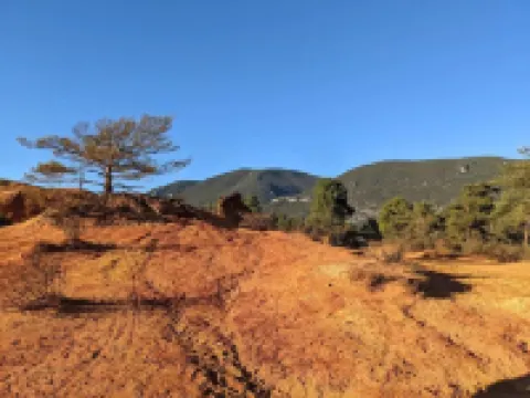 Villa in Lubéron with Saltwater Pool Hotéis em Apt