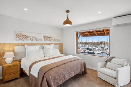 Swainson on Lady Gowrie Отели в г. North Haven