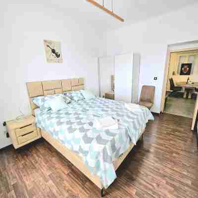 DUxperience Apartment Rooms