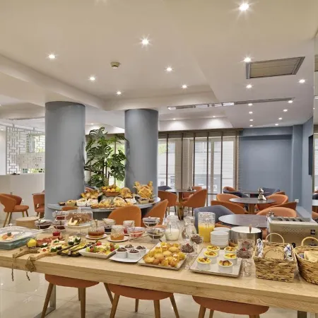 Phidias Hotel Отели рядом с достопримечательностью «Кукаки»