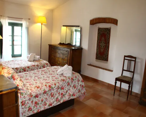 Apartment in Guasticce with shared pool Hotels in Collesalvetti