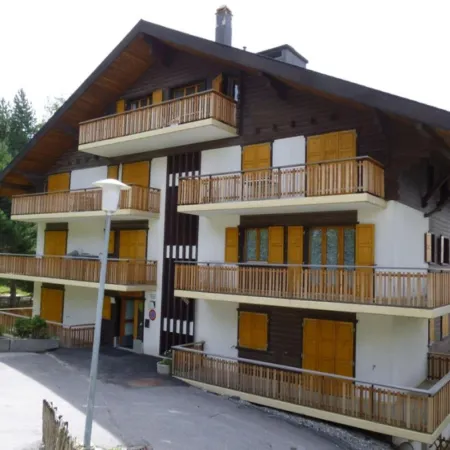 Apartment with balcony views of  Nendaz