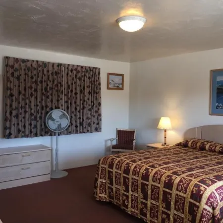 Old Marina Inn