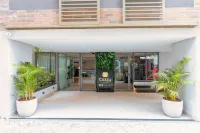 Cozzy Premium Paulista Hotel