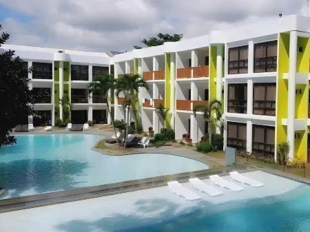 Apple Tree Resort and Hotel Отели в г. Восточный Мисамис