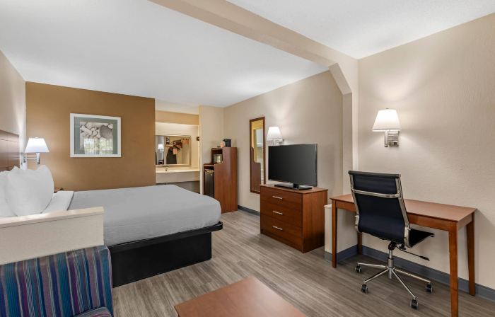 Quality Inn & Suites Stockbridge Atlanta South I-75
