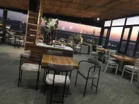 Azmal Hotel & Suites - breakfast