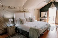 Chandelier Game Lodge