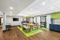 Spark by Hilton Alpharetta Roswell Hotels in Alpharetta