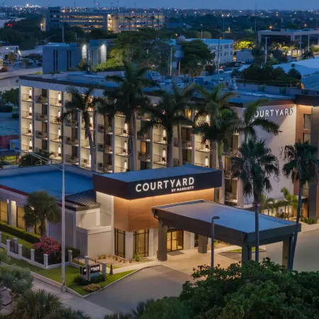 Courtyard Fort Lauderdale East/Lauderdale-by-The-Sea