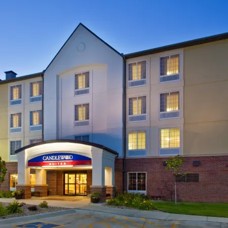 Candlewood Suites OMAHA AIRPORT by IHG