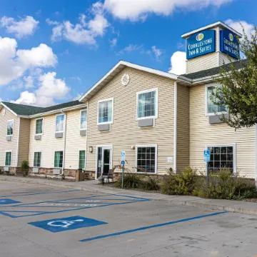Cobblestone Inn & Suites - Big Lake