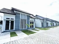 Putra Kahayan Hotel Hotels in Menteng