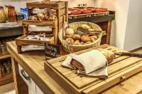 Holiday Inn PLOVDIV by IHG - breakfast