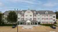 Country Inn & Suites by Radisson, Bloomington-Normal West, IL - parking
