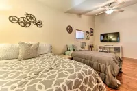 Fenced Yard and Grill! Tucson Family Escape - Bungalows