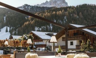 Hotel Tyrol
