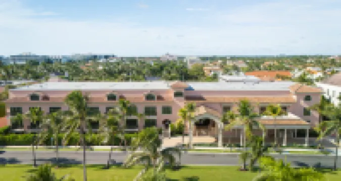 Palm House Hotel Hotels near Mar-a-Lago Club