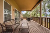 Family Friendly House!  Great Mountain Views!   Sleeps 14 루이도소 호텔