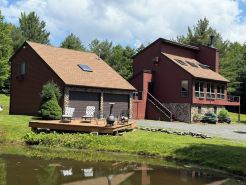 Private Catskills Escape, Pond, Fire Pit, Views