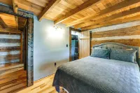 Historic Cabin with Panoramic Kentucky Lake Views - Wifi