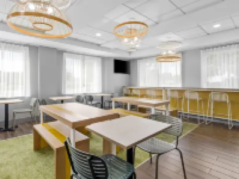 スパーク by ヒルトン リンチバーグ リンチバーグのホテル