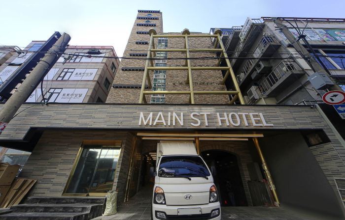 MS Hotel