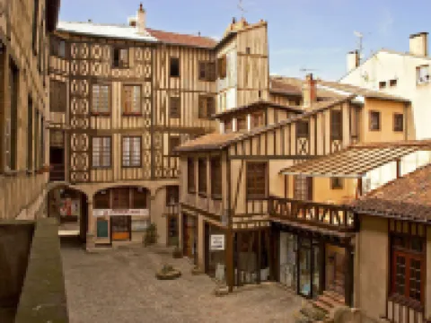 Mercure Limoges Centre Hotels near Pavillon du Verdurier