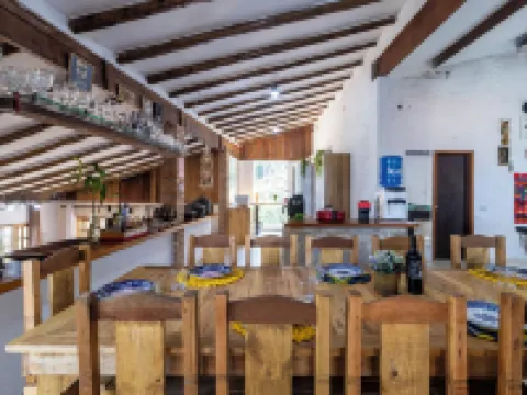 Sítio com 5 suítes e piscina Hotels in Ibiuna