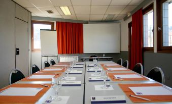 Kyriad Saint Etienne Centre