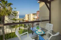 Louis Althea Beach - View biển