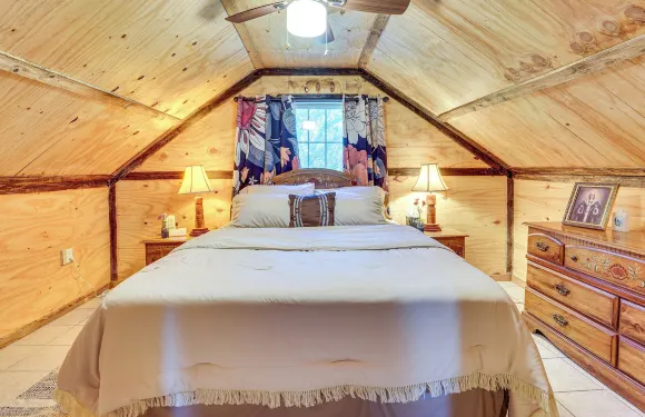 馬鄉隱居處：距WEC 15英里！