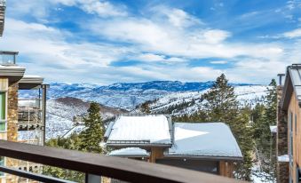 Platinum Two Bedroom 2 Apartment Hotel by Redawning