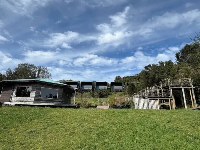 Huillín Lodge Hotels in 