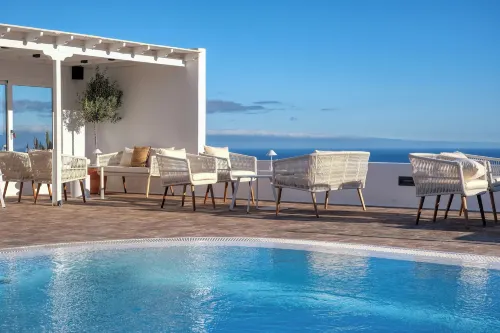 Casa Serena 10 - Boutique Hotel - Adults Only-Breakfast Included - Airport Shuttle