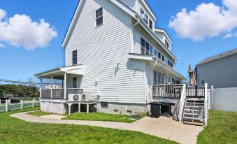 Stylish 3BR Retreat Walk to Beach & Boardwalk home