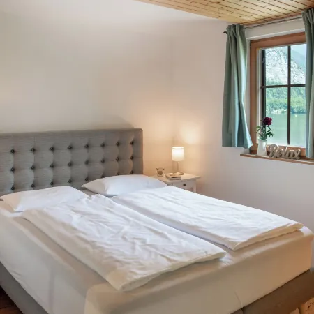 Lakeview Apartment