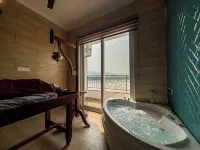 The Neeraj Ganga Rajmahal Wellness with Ganga View - 스파