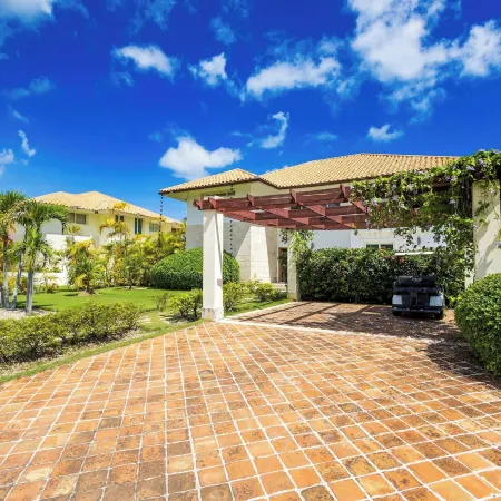 Villa Buganvilla 252 - 4BR Pool Jacuzzi Golf