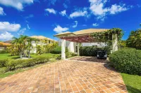 Villa Buganvilla 252 - 4BR Pool Jacuzzi Golf - Huvilat