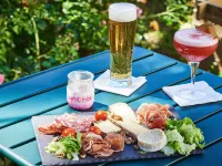 Greet  Hotel Versailles - Voisins le Bretonneux