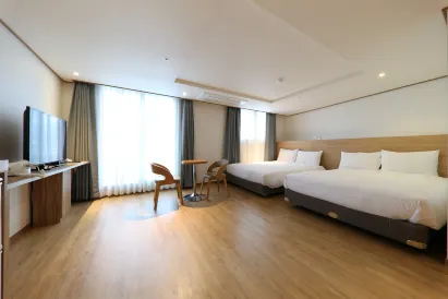 Hotel Rest Seogwipo