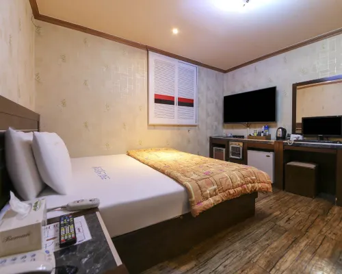 Bucheon Crystal Hotels in Bucheon-si